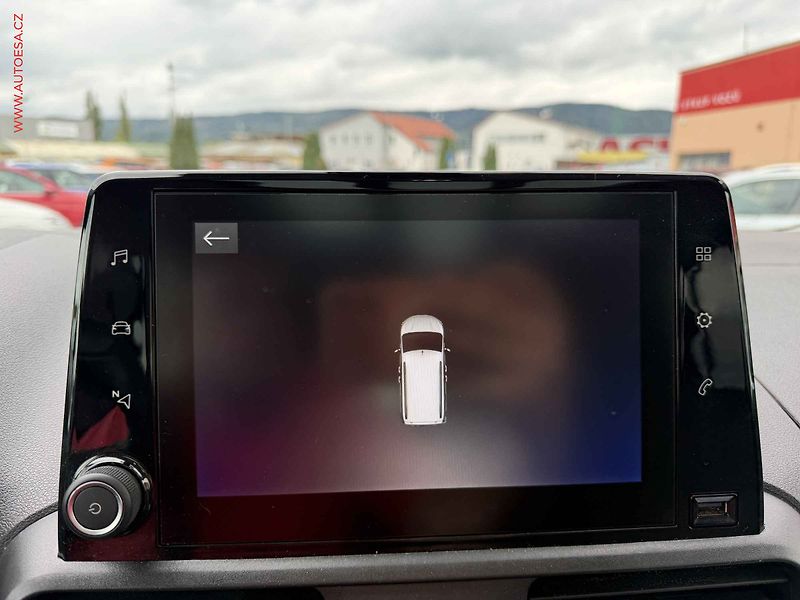 Opel Combo (2019) 1.5 CDTi, ČR, AC, výhřev sed - fotka 17 z 17