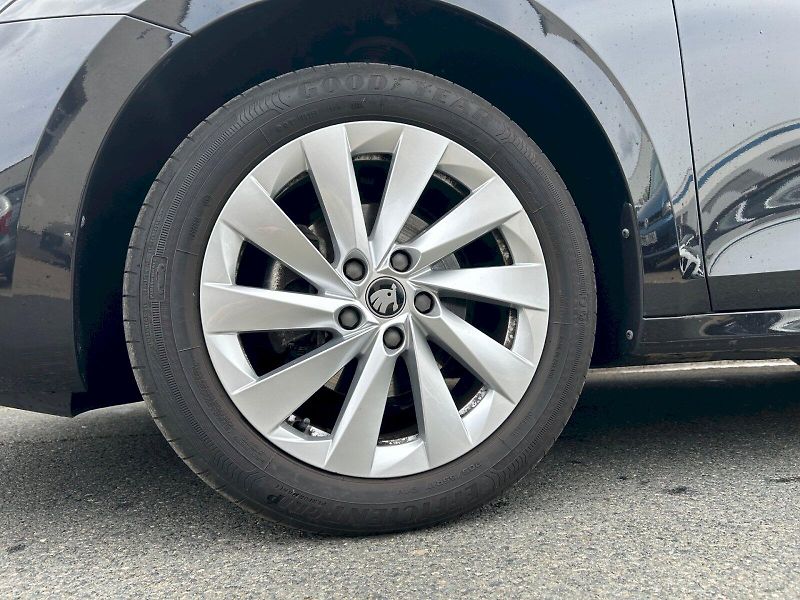 Škoda Octavia (2025) Selection 2.0 TDI 85 kW - fotka 11 z 29