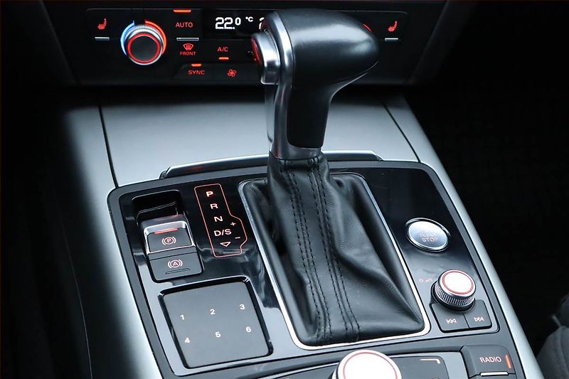 Audi A6 (2014) 3.0 TDI, 4X4, Automat, Navi - fotka 13 z 26