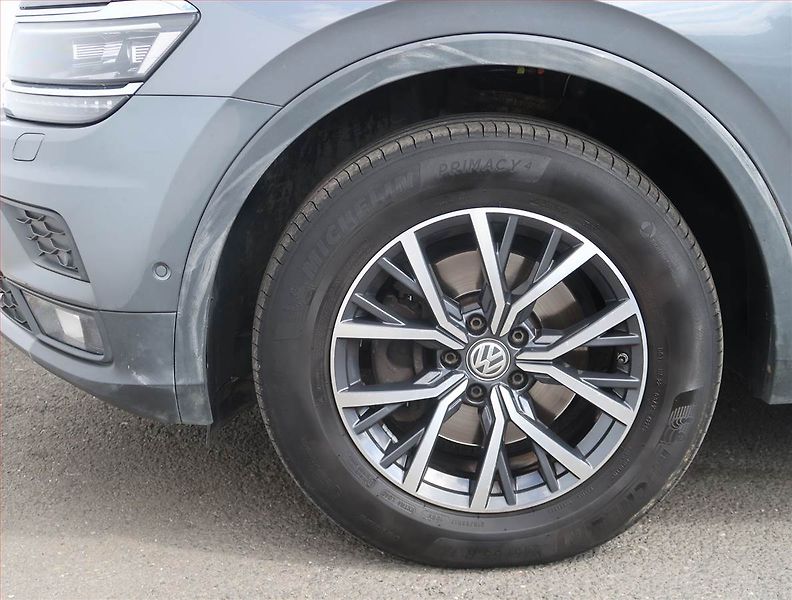 Volkswagen Tiguan Allspace (2019) Highline 2.0 TDI, DSG,Full Led - fotka 15 z 26