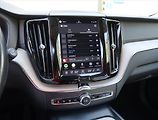 Volvo XC60 (2022) Inscription B5 AWD - náhled 12