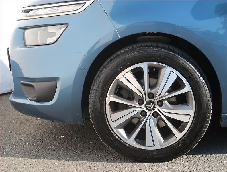 Citroën C4 Picasso (2016) 1.6 BlueHDi, 7 míst - fotka 14 z 21
