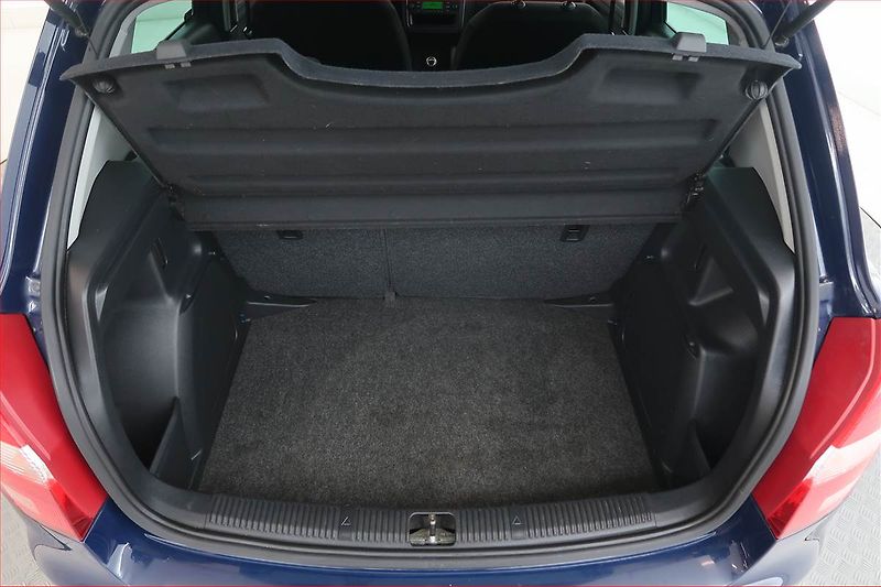 Škoda Fabia (2013) 1.2 TSI, po STK, servisované - fotka 13 z 14
