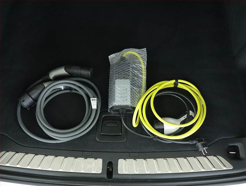 BMW iX3 (2022) 80 kWh, SoH 97% - fotka 22 z 22