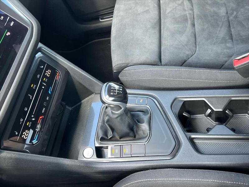 Volkswagen Tiguan Allspace 1,5 TSi 110kW LIFE  REZERVACE - fotka 18 z 26