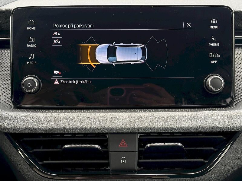 Škoda Scala (2025) 1.0 TSI / 85 kW / SELECTION - fotka 30 z 35