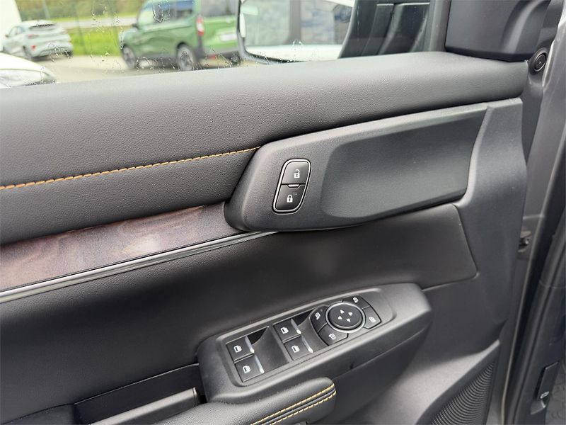 Ford Ranger Wildtrak, Dvojkabina, 2.3 EcoB - fotka 16 z 22