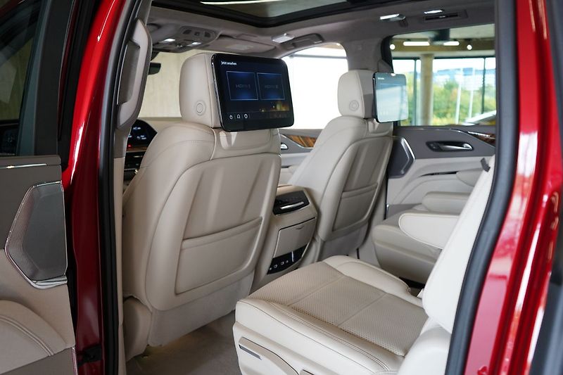 Cadillac Escalade ESV Sport Platinum - fotka 21 z 59