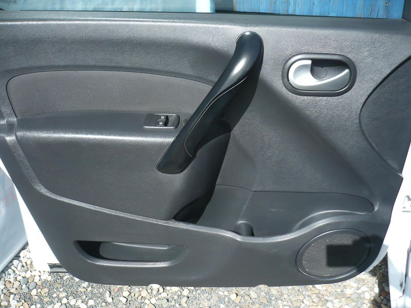 Renault Kangoo 1.5dCi ČR DPH Klimatizace - fotka 24 z 25