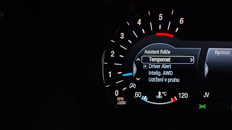 Ford Galaxy 2.0 140kW EcoBlue AWD TITANIUM - fotka 32 z 50