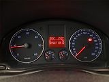 Volkswagen Golf (2008) 1.9 TDI, nová STK, Tažné - náhled 11