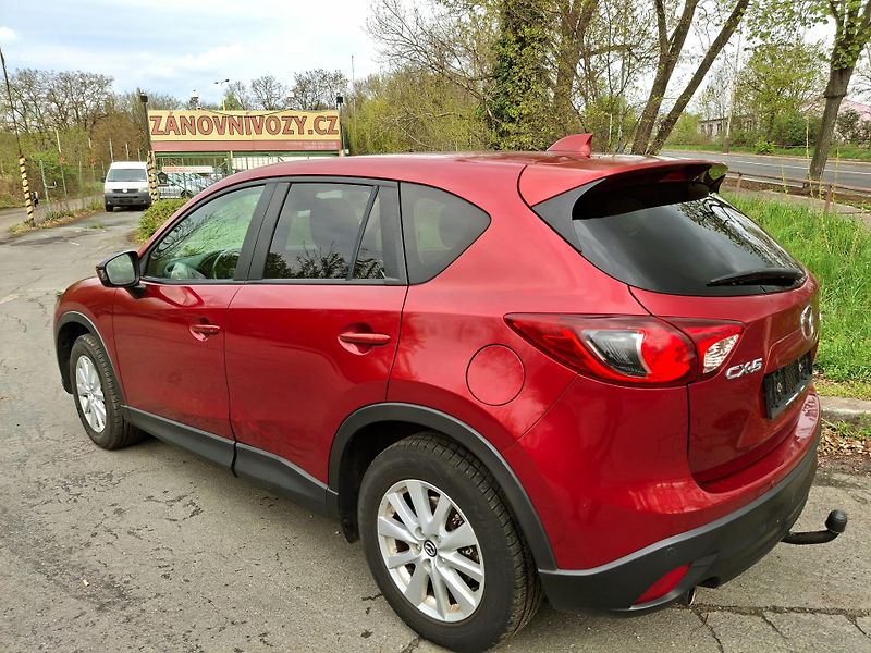 Mazda CX-5 2.0 121 kw  Rezervace - fotka 15 z 39