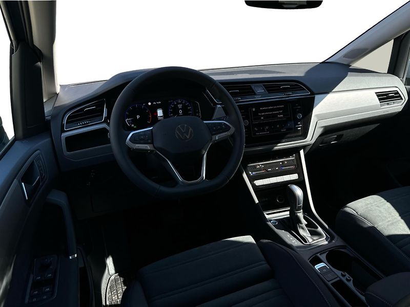 Volkswagen Touran People 1,5 TSI - fotka 10 z 24