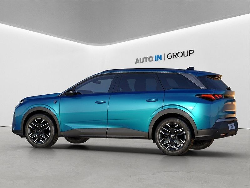 Peugeot 5008 (2025) 5008 GT Hybrid 145 e-DCS6 - fotka 2 z 9