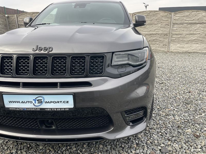 Jeep Grand Cherokee 6.4i 480PS HEMI SRT CZ 78000KM - fotka 67 z 187