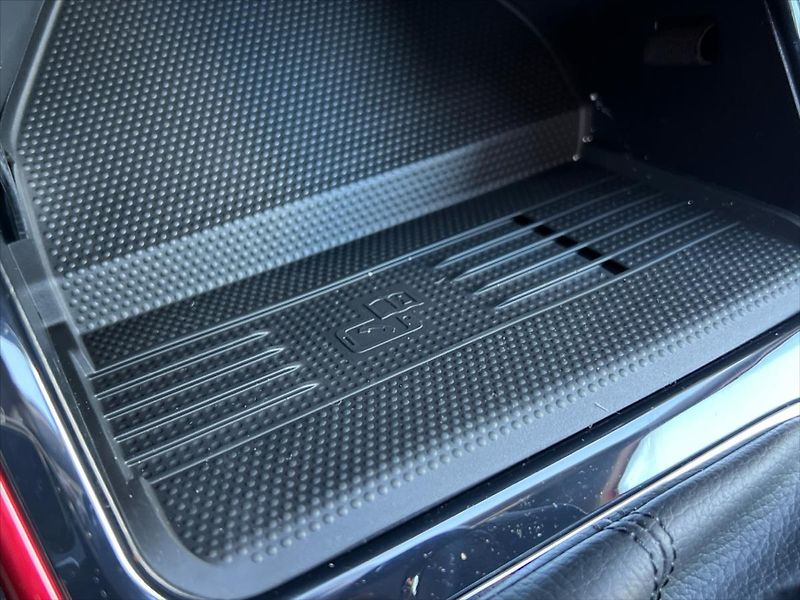 Škoda Fabia 1,5 TSi 110 kW 7DSG MONTE CARL - fotka 28 z 31