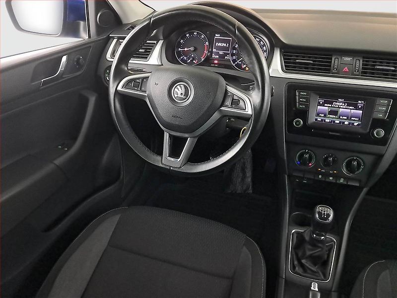 Škoda Rapid (2015) 1.2 TSI - fotka 7 z 15