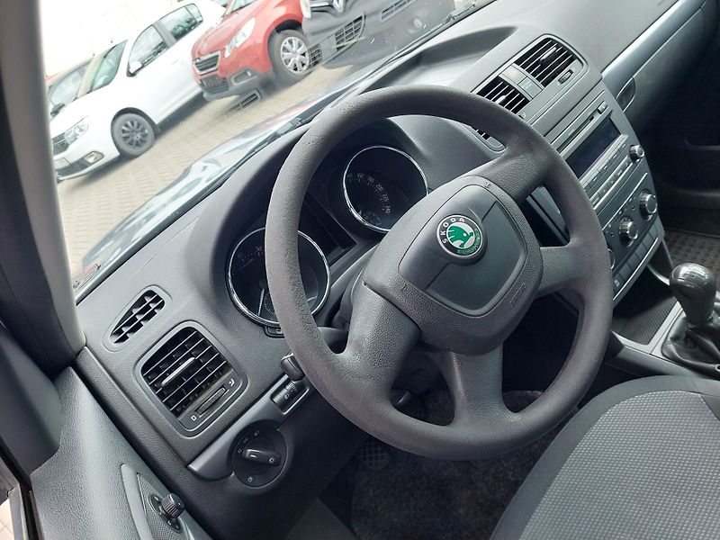 Škoda Yeti (2012) 1.4TSi  - fotka 10 z 31