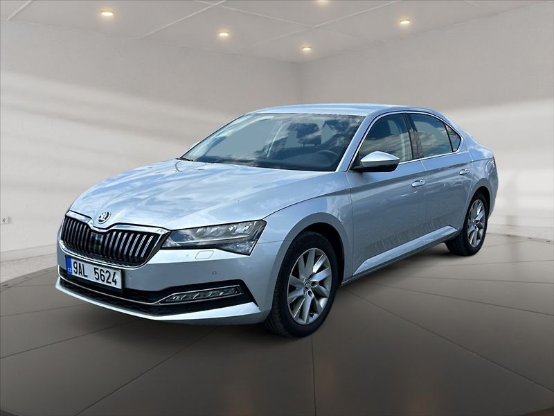 Škoda Superb 2,0 TDI 147 Style 4x4 Aut - fotka 3 z 11