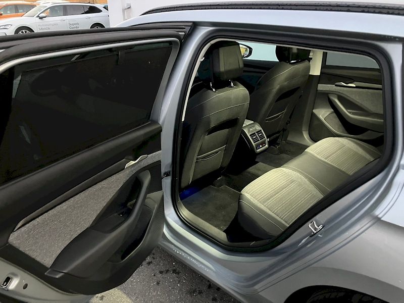 Škoda Superb (2024) COMBI SELEC TD 110/2.0 A7F - fotka 16 z 33