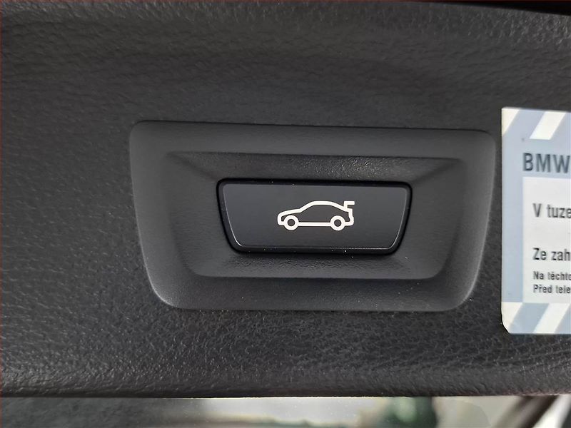 BMW X3 (2016) xDrive20d, 4X4, Automat - fotka 24 z 24