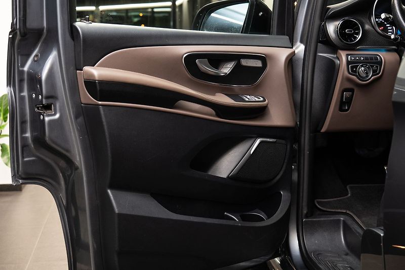 Mercedes-Benz Třídy V d AIRMATIC/4MATIC/Pano/Burmest - fotka 6 z 21