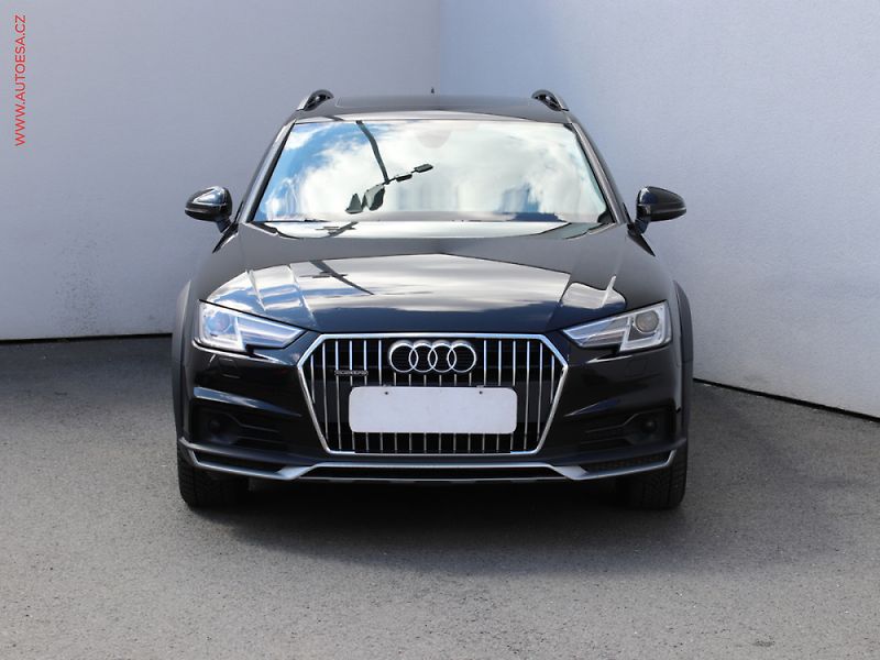 Audi A4 Allroad (2017) 3.0 TDi quattro, AT, LED - fotka 2 z 3