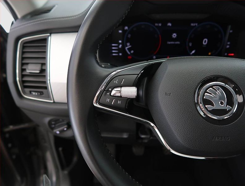 Škoda Kodiaq (2022) Ambition 1.5 TSI, digi klima - fotka 19 z 25