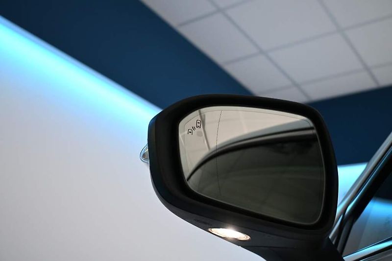 Ford Mondeo (2022) 2.0 LED ACC SONY 8AT Tažné ECO - fotka 24 z 36