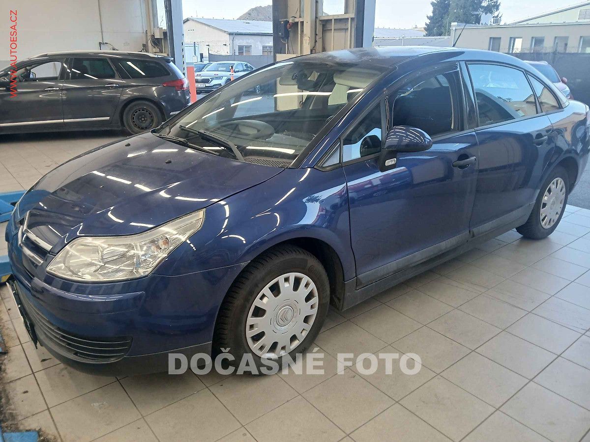 Citroën C4 1.6i, ČR, AC, temp