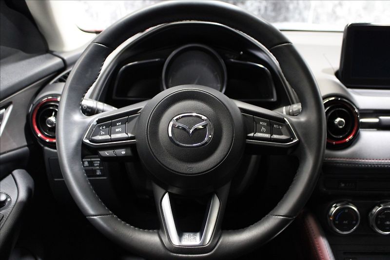 Mazda CX-3 2,0 i AWD 4X4 LED. Soul red - fotka 20 z 32