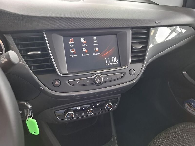 Opel Crossland 1.2T 81KW Innovation 2021 - fotka 11 z 14