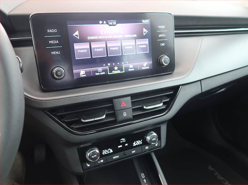 Škoda Scala (2024) 1.0 TSI, Serv.kniha, Navi - fotka 12 z 22