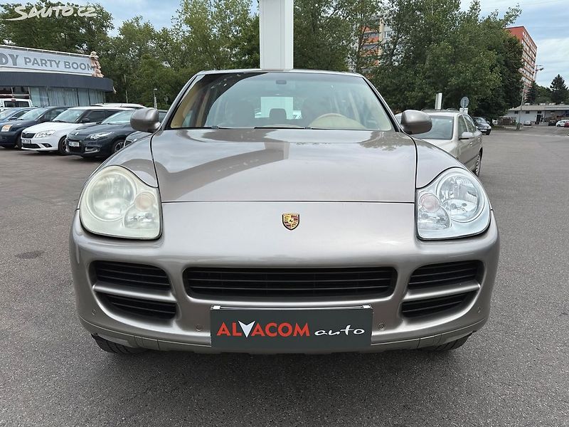Porsche Cayenne 3.2 V6, 4X4, Automat - fotka 3 z 37