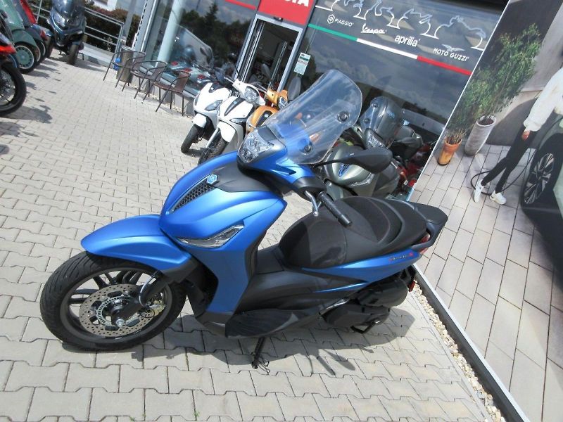 Piaggio (2026) Beverly 400 S e5+ - fotka 6 z 11