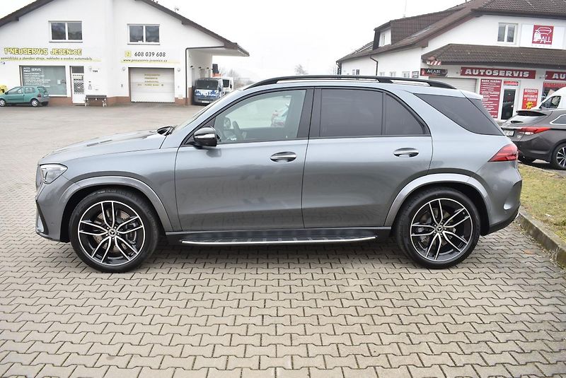 Mercedes-Benz GLE 450d 4M AMG - fotka 4 z 57
