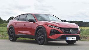 Peugeot uvádí na trh modernizovanou verzi vozu 408.