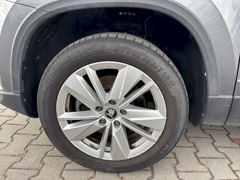 Škoda Karoq (2025) Top Selection 1.5 TSI DSG - fotka 12 z 32