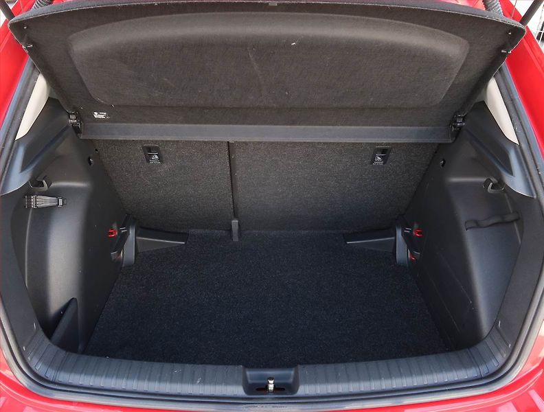 Škoda Fabia (2022) Style Plus 1.5 TSI, Automat - fotka 14 z 23