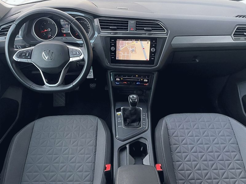 Volkswagen Tiguan (2021) LIFE 1,5TSI 150k - fotka 11 z 22