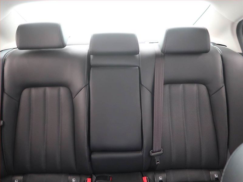 Mazda 6 (2022) 2.5 Skyactiv-G - fotka 10 z 18