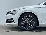 Škoda Superb 2,0 TDI DSG SportLine TAŽNÉ - náhled 20