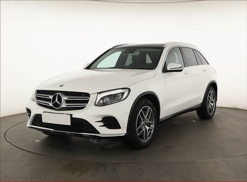 Mercedes-Benz GLC (2018) 220 d 4MATIC - fotka 2 z 21