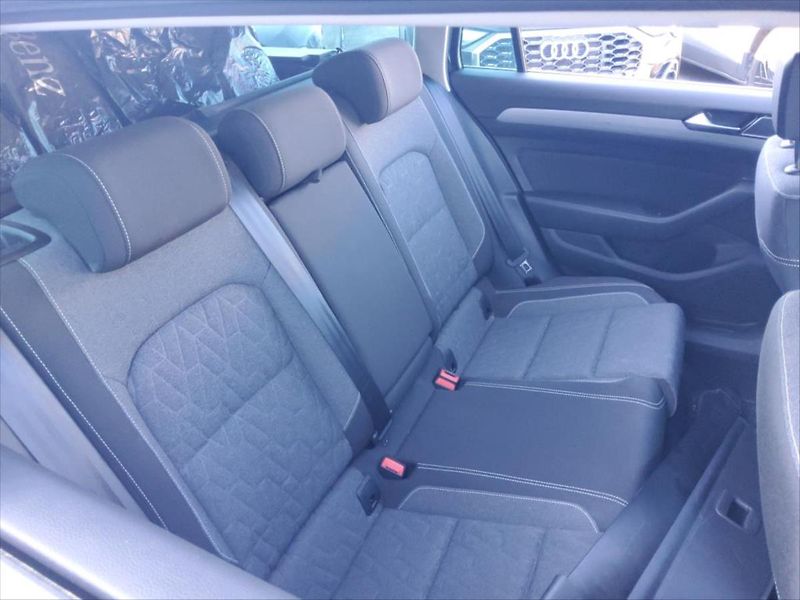 Volkswagen Passat 2,0 TAŽNÉ,KAMERA - fotka 7 z 8