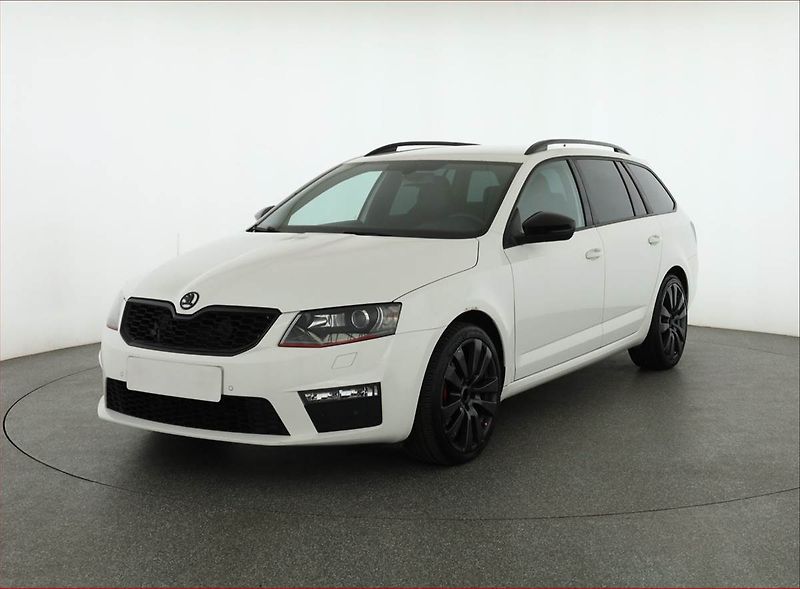 Škoda Octavia (2013) RS 2.0 TDI, Automat, Xenony - fotka 2 z 18