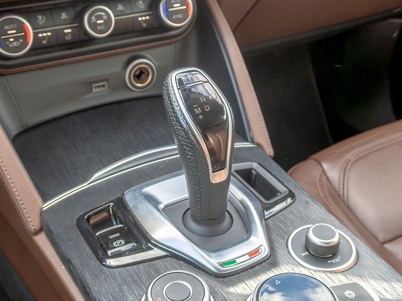 Alfa Romeo Stelvio (2021) FL 2.0JTD 140KW H/K – ROZVODY - fotka 28 z 53