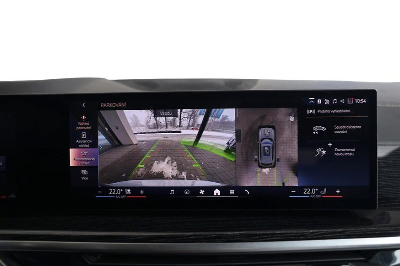 BMW X5 xDrive30d - fotka 12 z 27