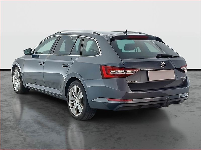 Škoda Superb (2015) 2.0 TDI 4x4, 4X4, Kůže, Navi - fotka 4 z 24