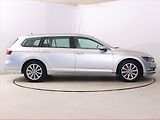 Volkswagen Passat (2017) 2.0 TDI, Kůže, Navi, Tempomat - náhled 6
