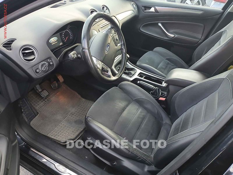 Ford Mondeo (2014) 2.0 TDCi, ČR, AC, temp. - fotka 3 z 3
